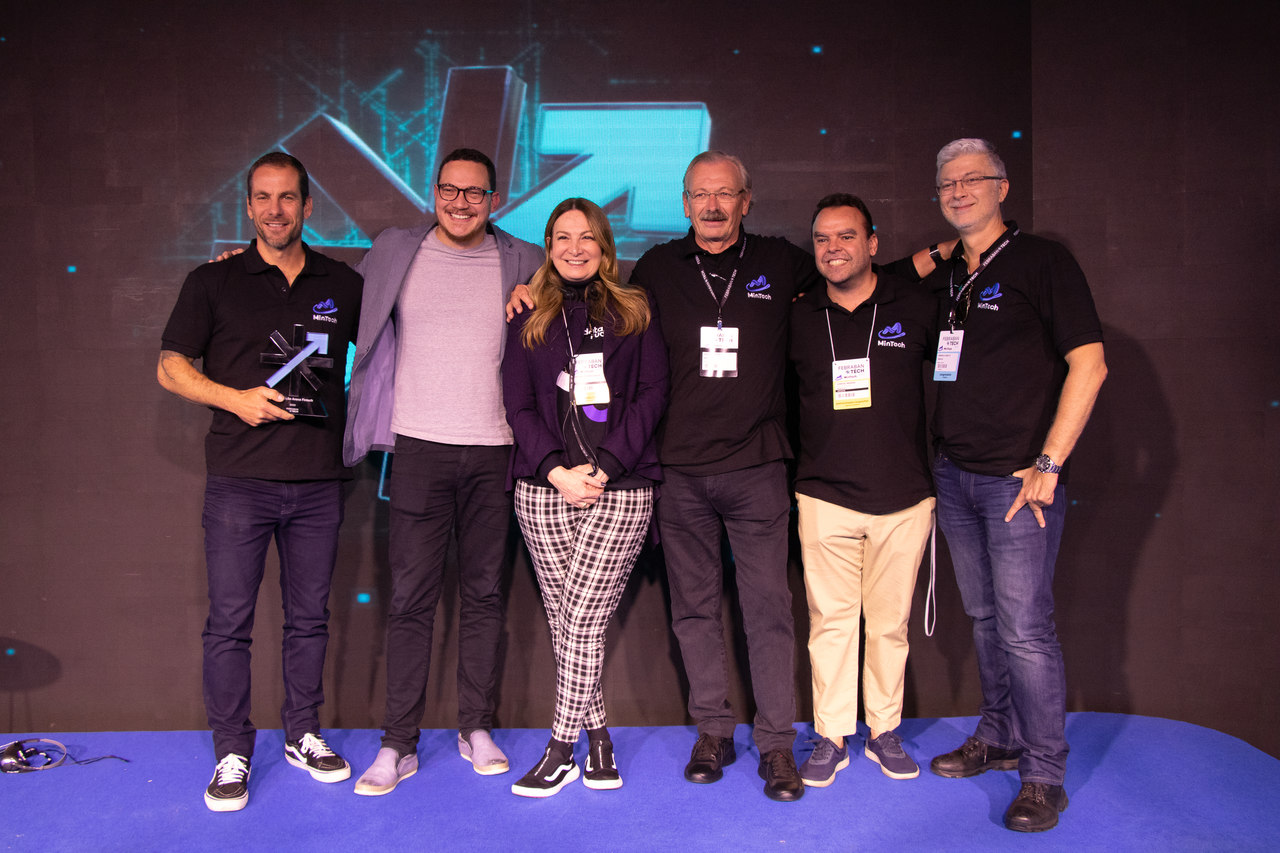 Mintech transforma o celular em bureau de dados, processa 8 bilhões de consultas e cresce 60% em 2025