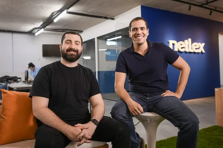 netLex cresce 50% ao ano, chega a mais de 60 países e mira liderança global em CLM após aporte de R$ 126 milhões